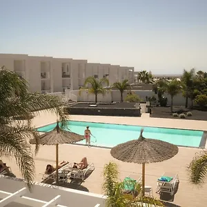 precioso-apartamento-en-complejo-con-piscina.in-canary-islands.com/